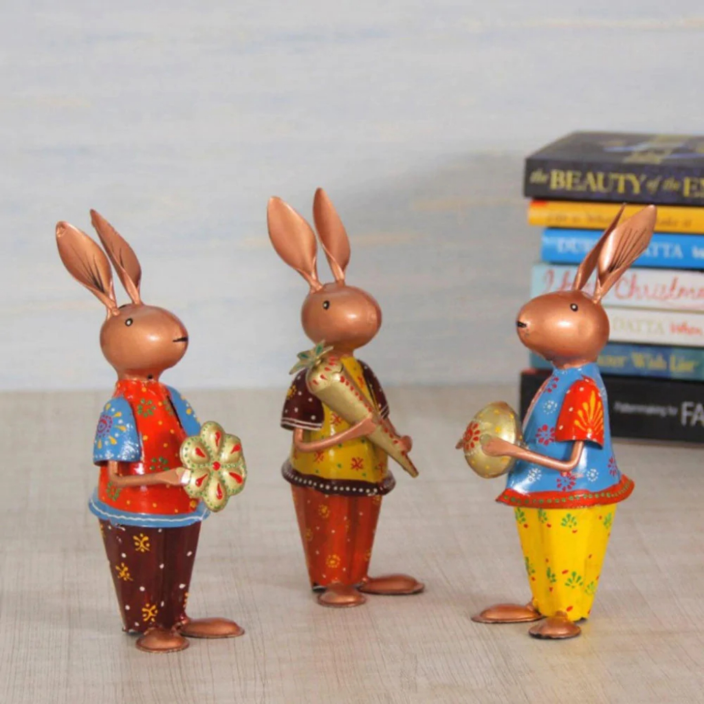 Image of 'Rabbit Rumbles' Handpainted Iron Garden Showpieces - Quirky Garden Decor