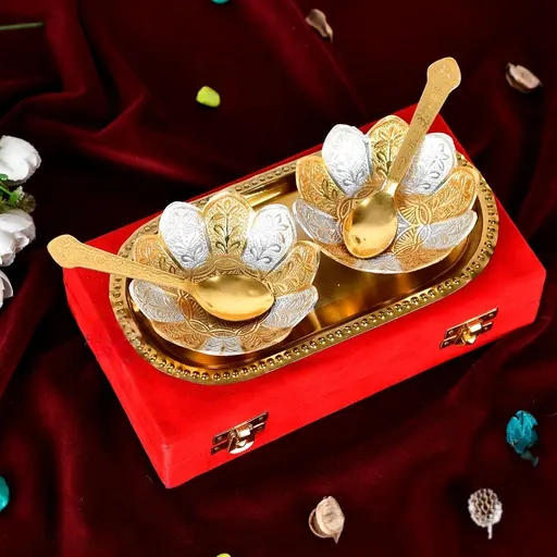 Image of German Silver Kamal Bowl Set – 5-Piece Gift Set with Velvet Box