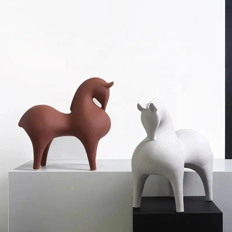 Image of Horse Mod Artifact – Rust & White Decorative Sculpture